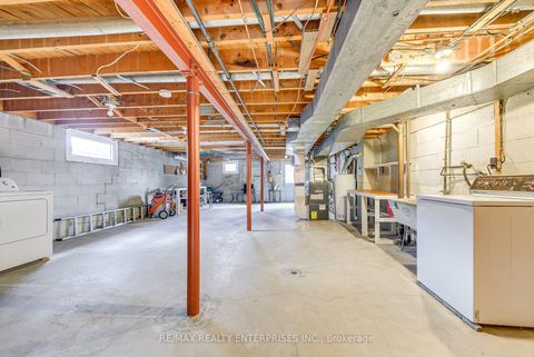 Photo 30 at 250 Verobeach Boulevard, Humbermede, Toronto