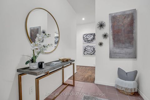 Photo 1 at 109 - 600 Eglinton Avenue E, Mount Pleasant East, Toronto