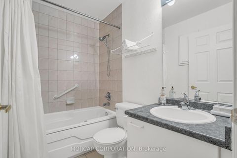 Photo 18 at 109 - 600 Eglinton Avenue E, Mount Pleasant East, Toronto