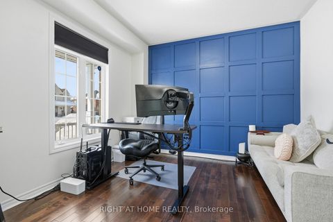 Photo 8 at 31 The Queensway, Shore, Barrie