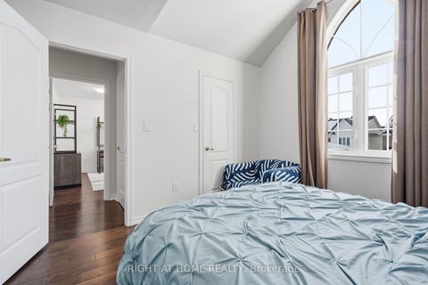 Photo 38 at 31 The Queensway, Shore, Barrie