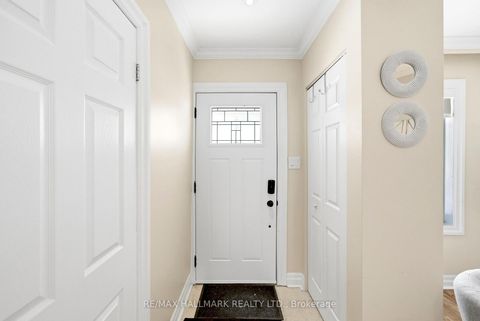 Photo 4 at 1002 Victoria Park Avenue, Parkview, Toronto