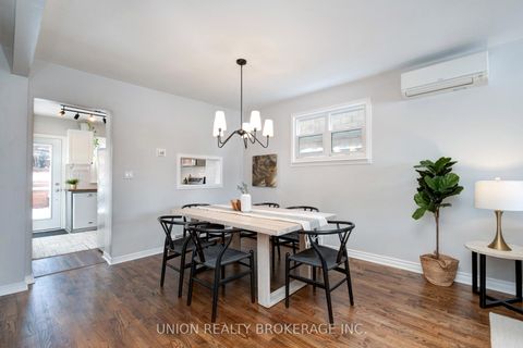 Photo 7 at 69 Maybourne Avenue, Birchmount, Toronto