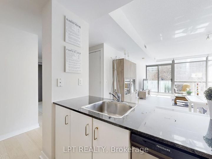 Photo 16 at 403 - 281 Mutual Street, Yonge Corridor, Toronto