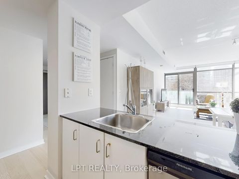 Photo 16 at 403 - 281 Mutual Street, Yonge Corridor, Toronto