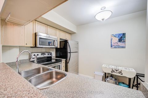 Photo 16 at 274 - 3 Everson Drive, Willowdale East, Toronto