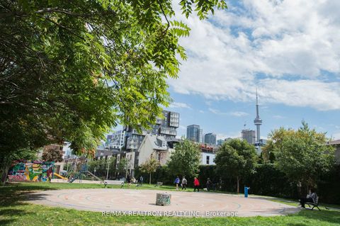 Photo 33 at 99 Euclid Avenue, Bellwoods, Toronto