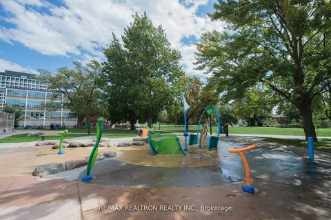 Photo 34 at 99 Euclid Avenue, Bellwoods, Toronto