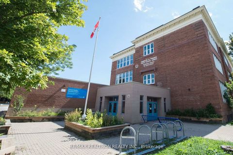 Photo 37 at 99 Euclid Avenue, Bellwoods, Toronto