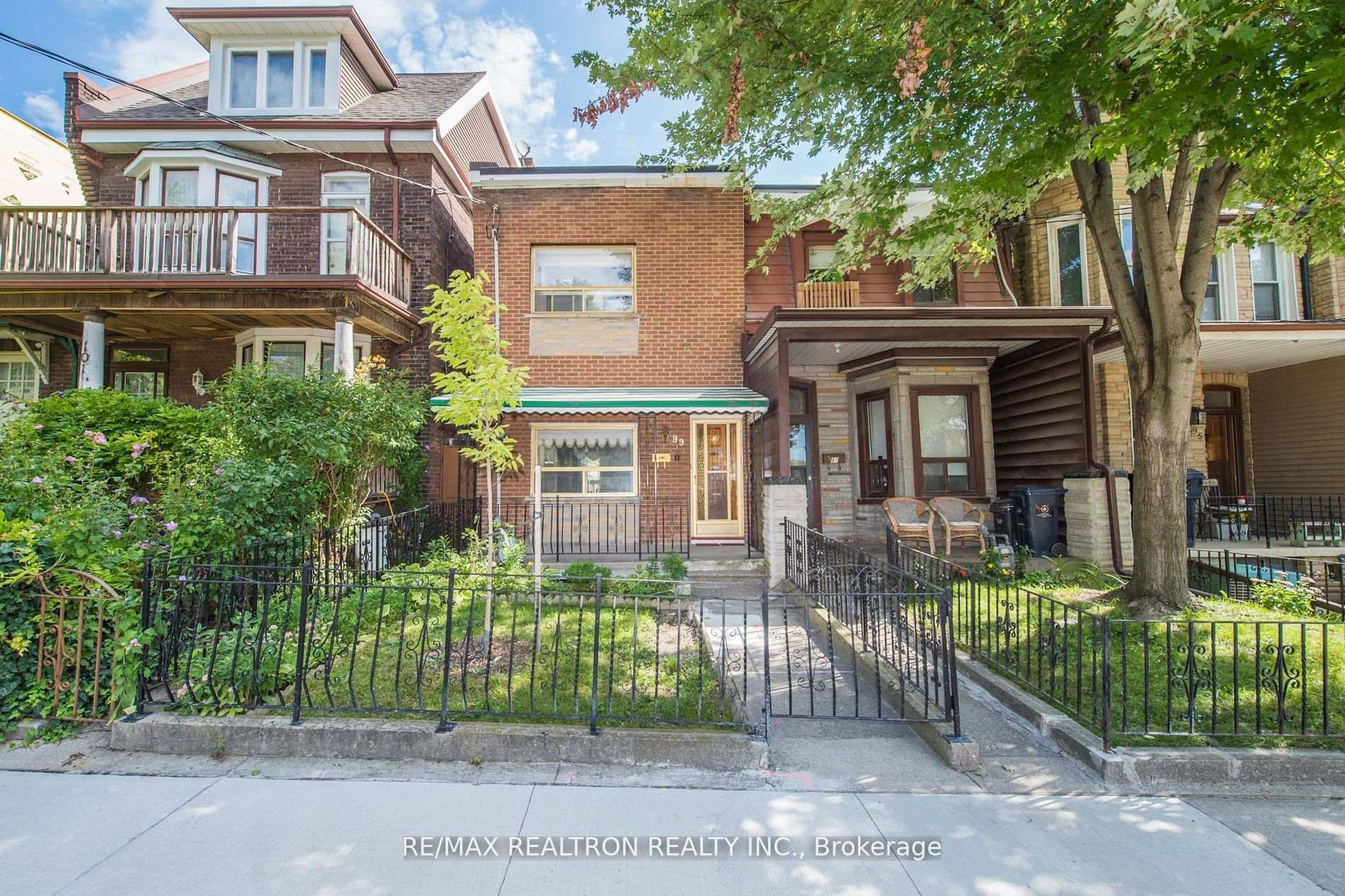 99 Euclid Avenue, Bellwoods, Toronto 