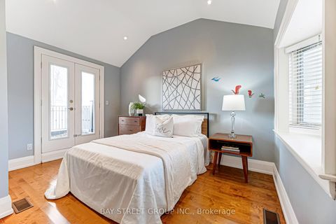 Photo 26 at 136 Humbercrest Boulevard, Bloor West Village, Toronto