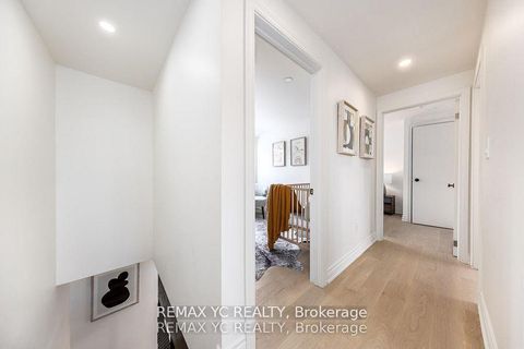 Photo 13 at 87 Woodfern Drive, Ionview, Toronto