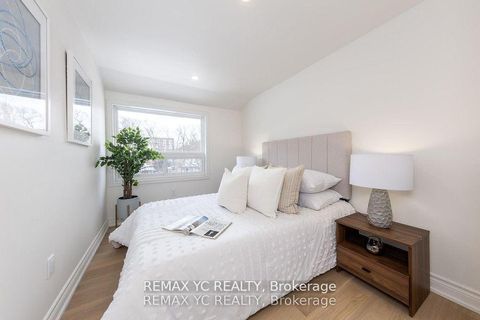 Photo 18 at 87 Woodfern Drive, Ionview, Toronto