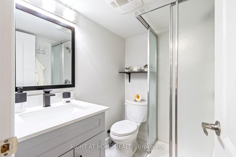 Photo 20 at 735 Srigley Street, College Manor, Newmarket