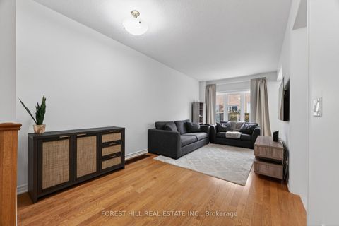 Photo 3 at 9 - 71 Puccini Drive, Oak Ridges, Richmond Hill