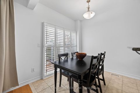 Photo 11 at 9 - 71 Puccini Drive, Oak Ridges, Richmond Hill