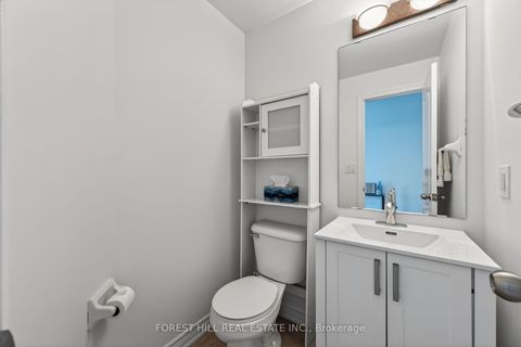 Photo 13 at 9 - 71 Puccini Drive, Oak Ridges, Richmond Hill