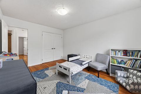 Photo 23 at 9 - 71 Puccini Drive, Oak Ridges, Richmond Hill