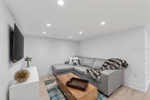 Photo 29 at 9 - 71 Puccini Drive, Oak Ridges, Richmond Hill