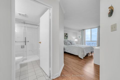 Photo 15 at 1604 - 2470 Eglinton Avenue W, Greenbrook, Toronto