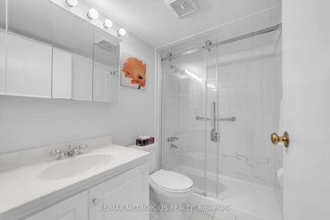 Photo 17 at 1604 - 2470 Eglinton Avenue W, Greenbrook, Toronto