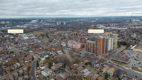 Photo 22 at 1604 - 2470 Eglinton Avenue W, Greenbrook, Toronto