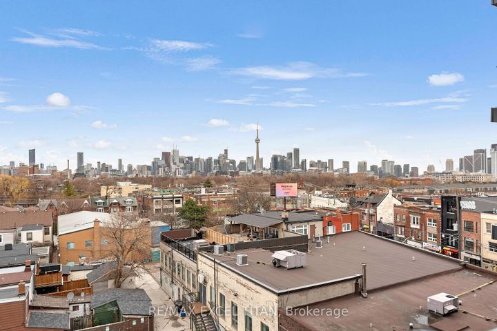 Photo 25 at 612 - 5 Lakeview Avenue, Bellwoods, Toronto