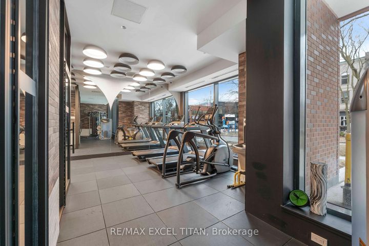 Photo 33 at 612 - 5 Lakeview Avenue, Bellwoods, Toronto