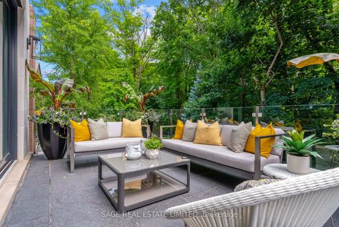 Photo 6 at 11 Ridgewood Road, Forest Hill South, Toronto