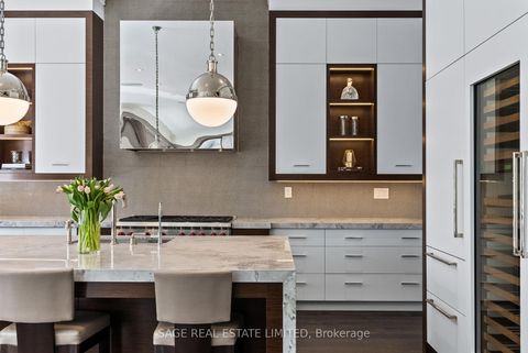 Photo 19 at 11 Ridgewood Road, Forest Hill South, Toronto