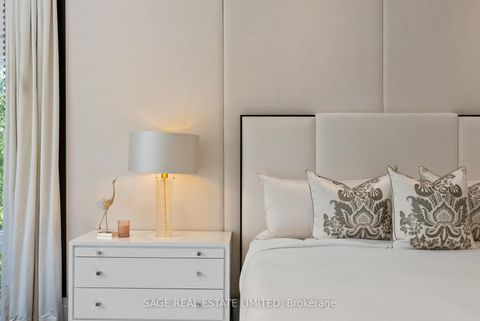 Photo 27 at 11 Ridgewood Road, Forest Hill South, Toronto