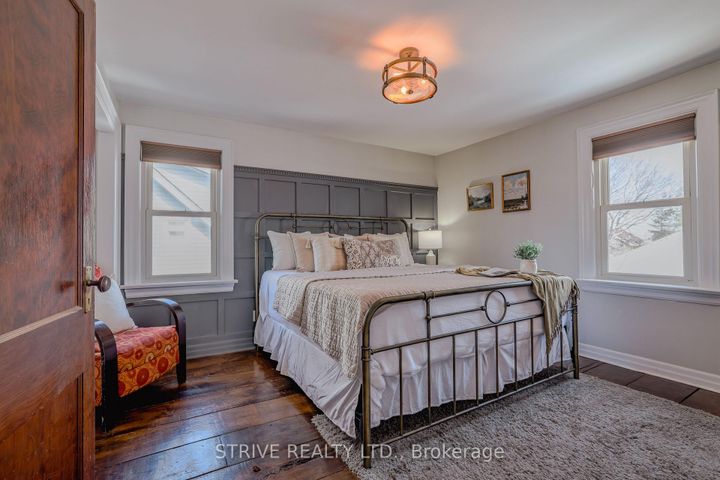 Photo 18 at 75 Oshawa Boulevard S, Central, Oshawa