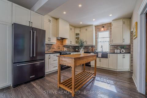 Photo 10 at 75 Oshawa Boulevard S, Central, Oshawa