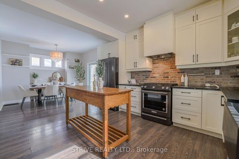 Photo 13 at 75 Oshawa Boulevard S, Central, Oshawa