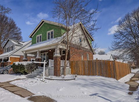 Photo 24 at 75 Oshawa Boulevard S, Central, Oshawa