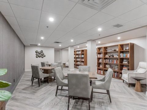 Photo 23 at 724 - 1 Leaside Park Drive, Thorncliffe Park, Toronto