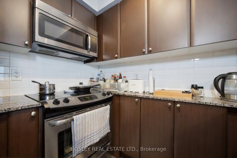 Photo 4 at 633 - 525 Wilson Avenue, Clanton Park, Toronto