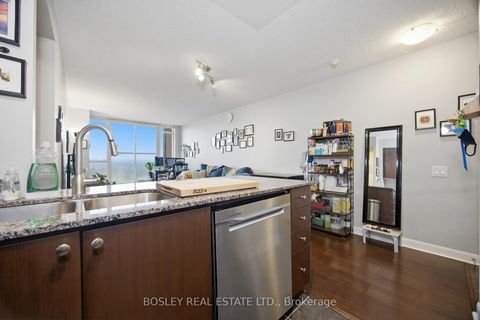 Photo 5 at 633 - 525 Wilson Avenue, Clanton Park, Toronto