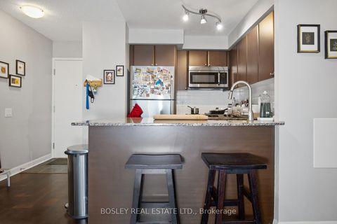 Photo 8 at 633 - 525 Wilson Avenue, Clanton Park, Toronto