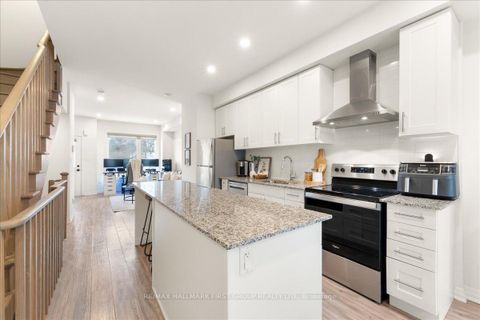 Photo 8 at 1632 Pleasure Valley Path N, Samac, Oshawa