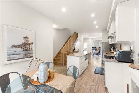 Photo 12 at 1632 Pleasure Valley Path N, Samac, Oshawa