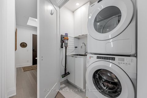 Photo 14 at 201 - 280 Howland Avenue, Annex, Toronto
