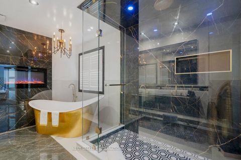 Photo 20 at 2 George McKenzie Court, Pelmo Park W4, Toronto