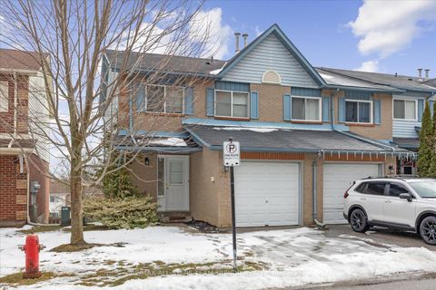 Photo 21 at 24 - 611 Gibney Crescent, Summerhill Estates, Newmarket