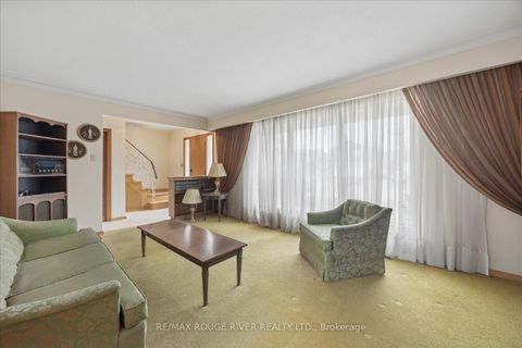 Photo 8 at 865 Regent Drive, Eastdale, Oshawa