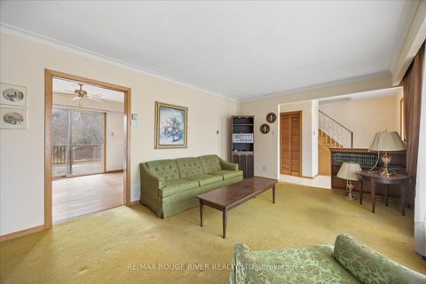 Photo 9 at 865 Regent Drive, Eastdale, Oshawa