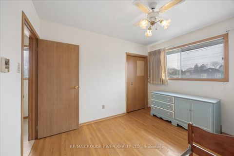 Photo 17 at 865 Regent Drive, Eastdale, Oshawa