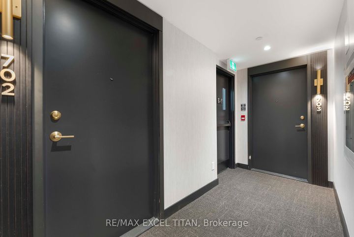 Photo 30 at 703 - 5 Lakeview Avenue, Bellwoods, Toronto