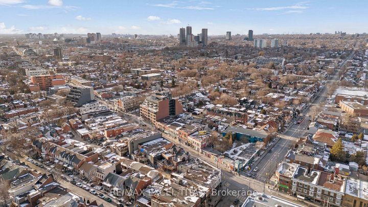 Photo 47 at 703 - 5 Lakeview Avenue, Bellwoods, Toronto