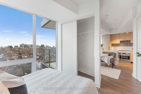 Photo 16 at 703 - 5 Lakeview Avenue, Bellwoods, Toronto